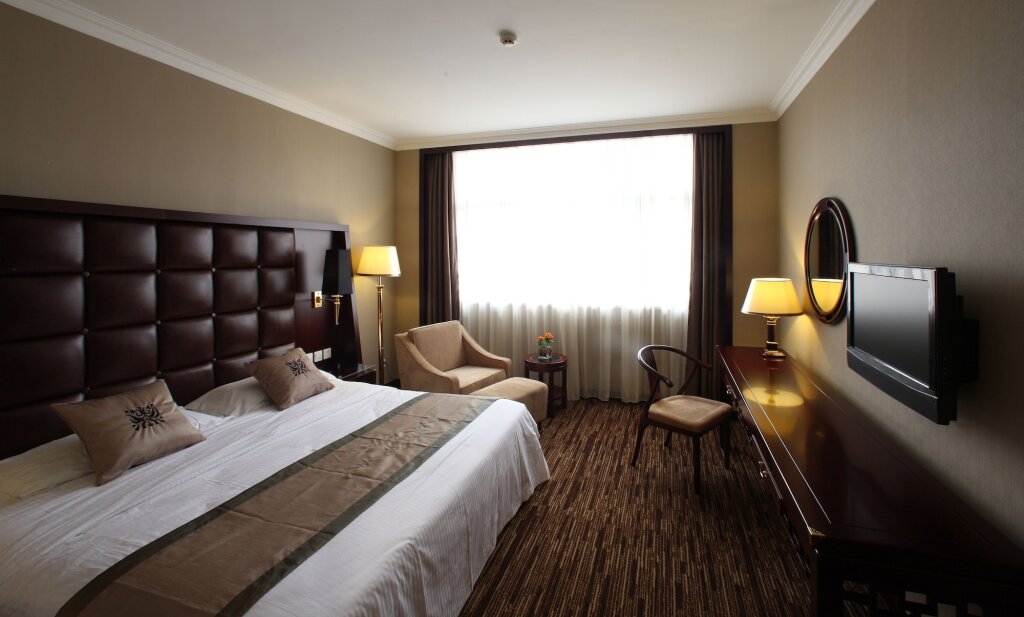 Пекин: Qian Men Jian Guo Hotel
