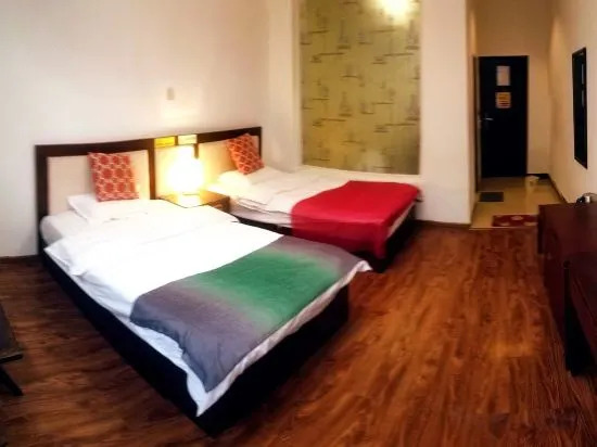 Дали: Yunconglong Inn
