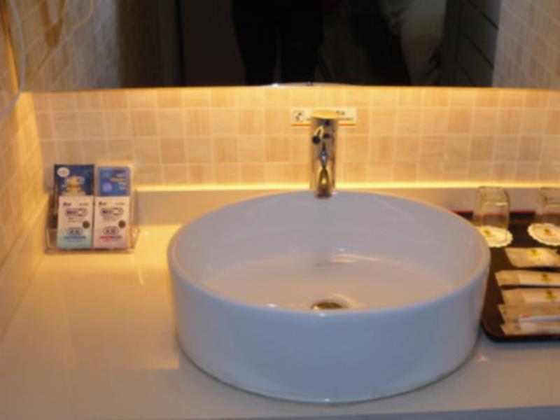 Чжэньцзян: Super 8 Hotel Zhenjiang Jiangsu University Xue Fu