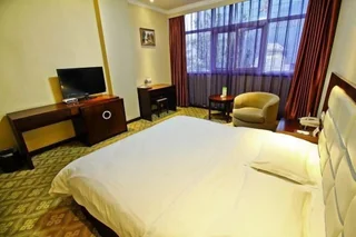 Баоцзи: Super 8 Hotel Baoji Railway Station