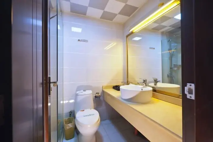 Баоцзи: Super 8 Hotel Baoji Railway Station