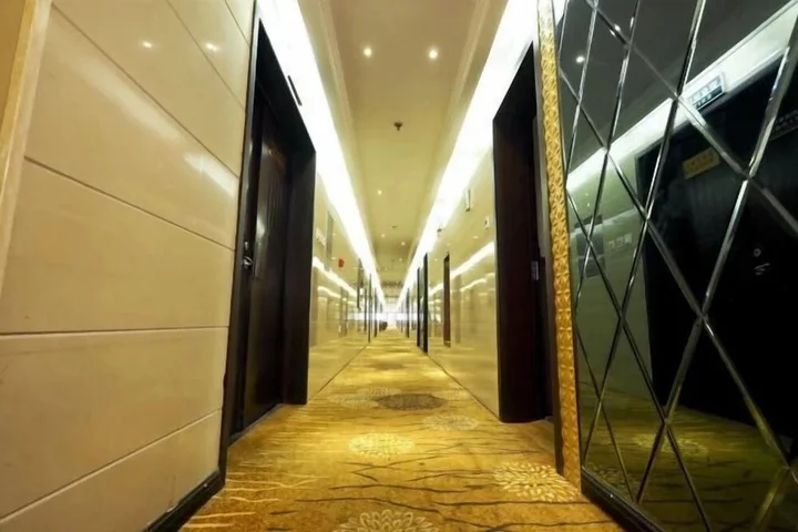 Баоцзи: Super 8 Hotel Baoji Railway Station