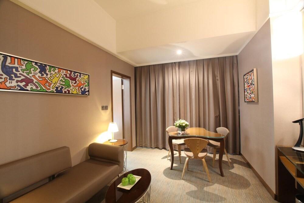 Шэньян: Times Plaza Shenyang