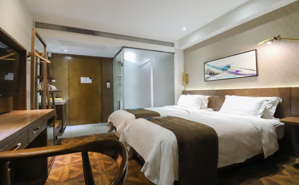 Гуанчжоу: JJ Coffee Theme Hotel Guangzhou Exhibition Center