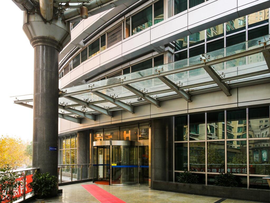 Шанхай: Shanghai Lanan Apartment
