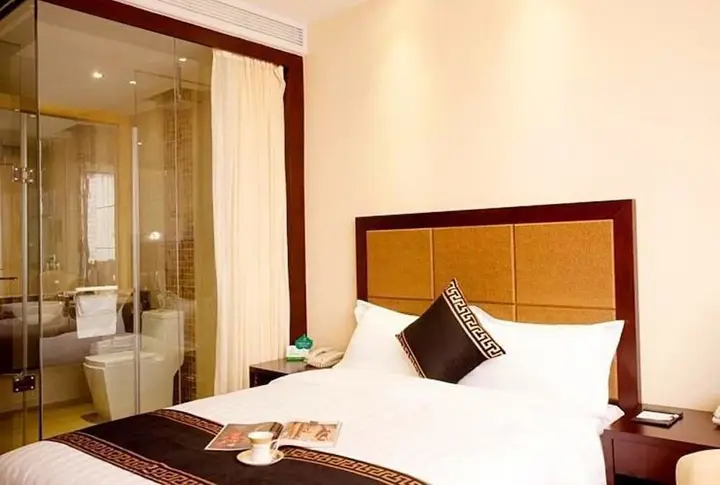 Shenzhen Douhui Fashion Hotel — фото 1