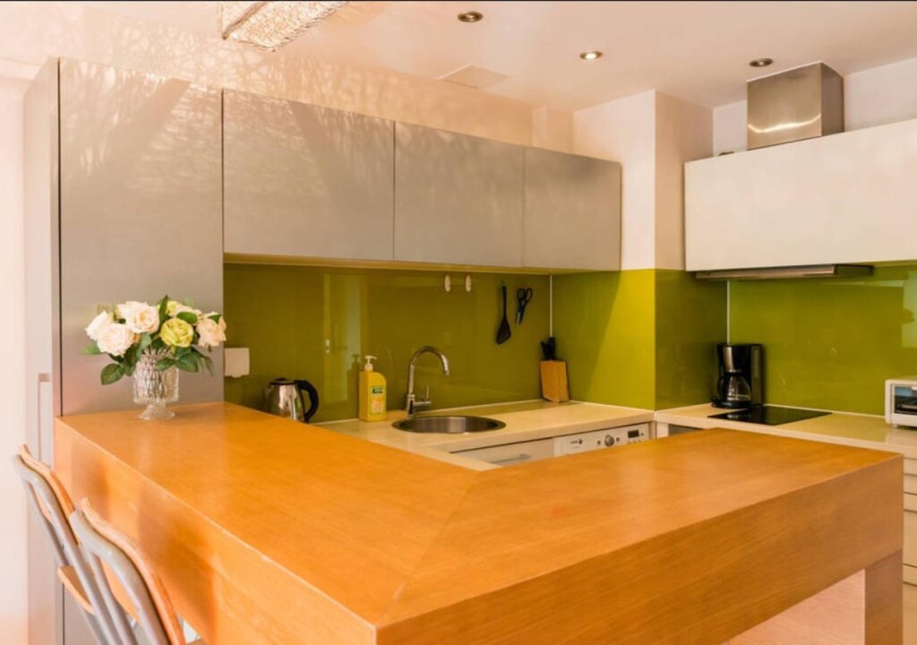 Пекин: Seasons Park Apart Hotel Beijing