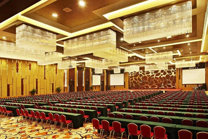 Пекин: Отель Kun Tai Glory Hotel Beijing Wangjing