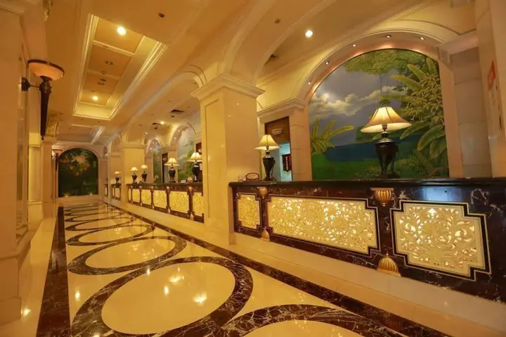 Шэньчжэнь: Dragon Spring Hotel