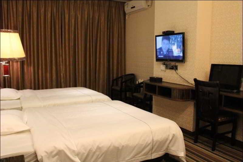 Гуанчжоу: Guangzhou Ruyi Business Hotel