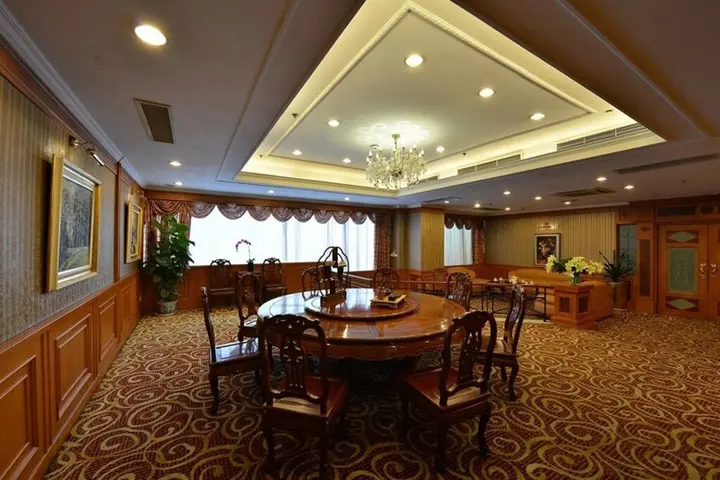 Шанхай: Luxemon Hotel（Pudong Shanghai）