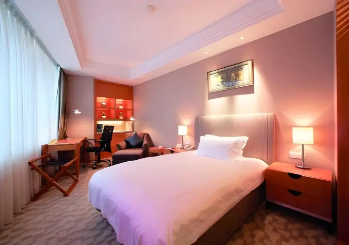 Шанхай: Jin Jiang Tian Cheng Hotel