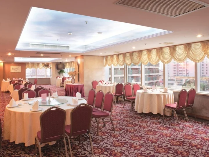 Шанхай: Jin Jiang Tian Cheng Hotel