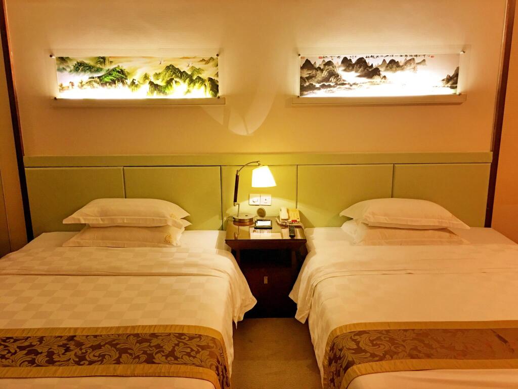 Фошань: Silverseas Hotel