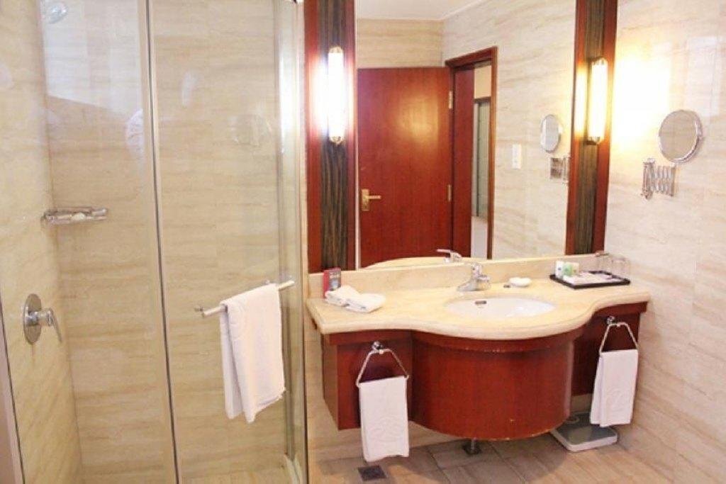 Далянь: New Seaview International Hotel