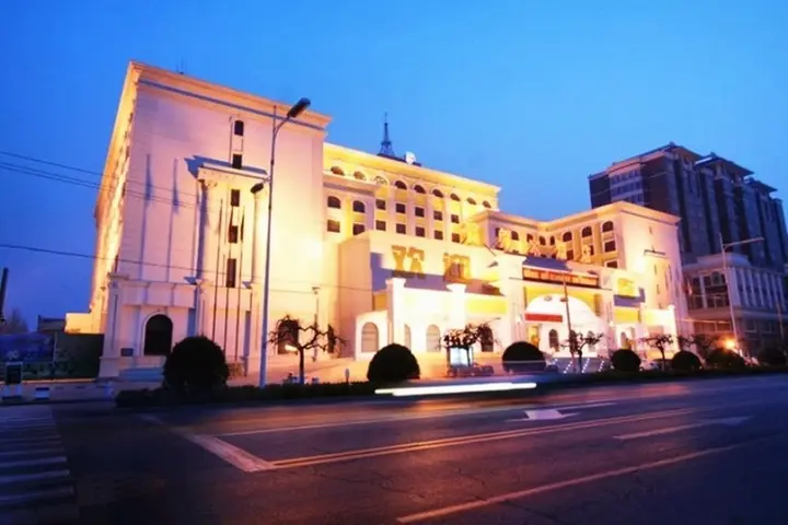 Инкоу: Mando Hotel