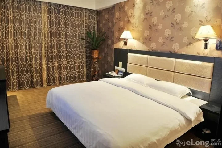 Наньнин: Jingtong Hotel (Nanning Dongge)