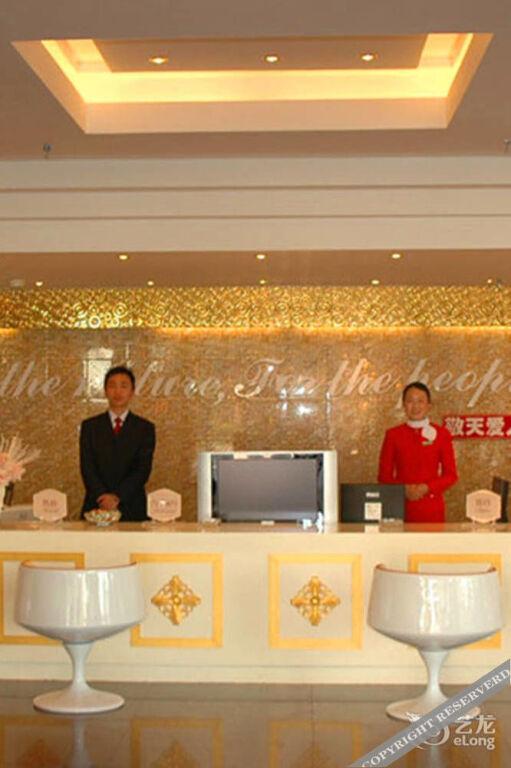 Куньмин: Kunming Sea Lion Hotel