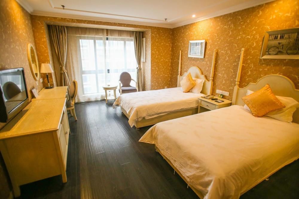 Чанчжоу: Changzhou Elan Hote