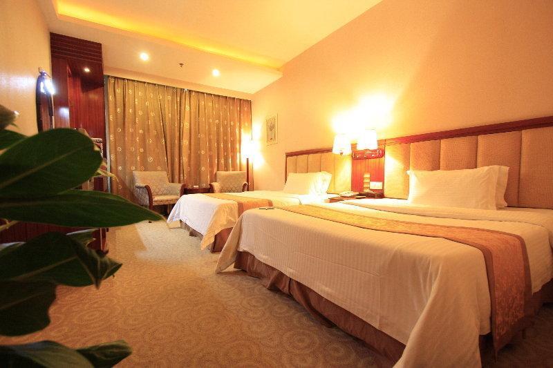 Шэньчжэнь: Qianbozhou Business Hotel