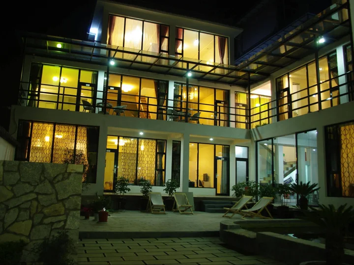 Дали: Dali Tianbo Inn
