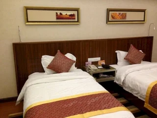 Цюнхай: Wenhua Herton Hotel