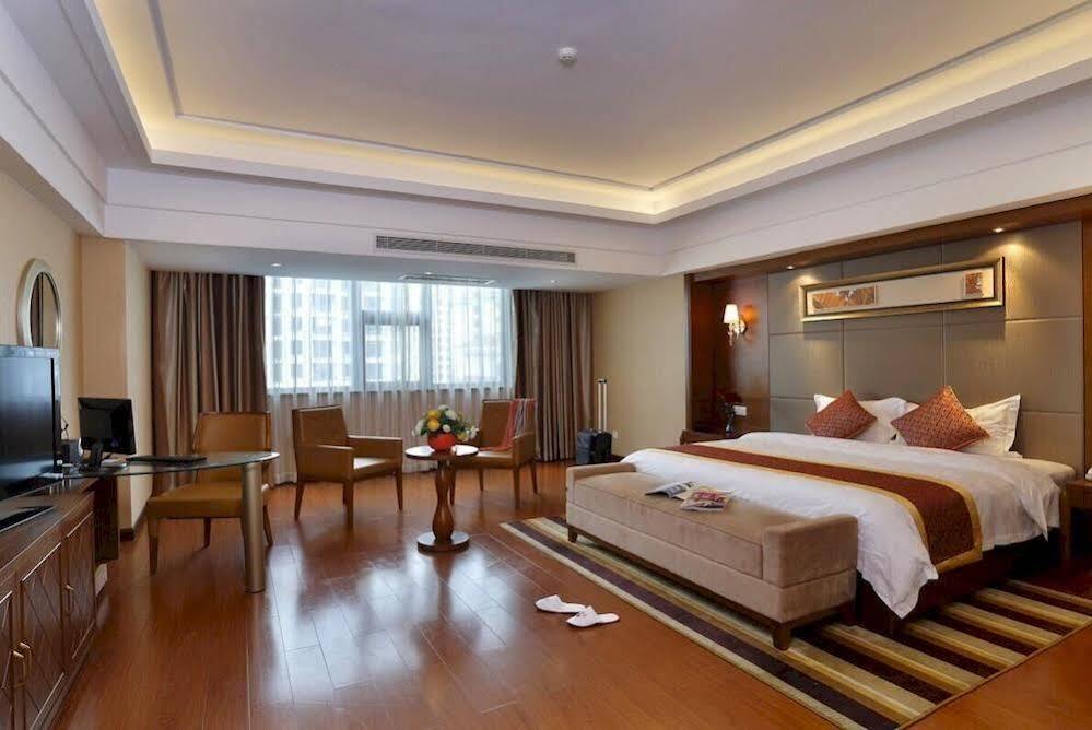 Цюнхай: Wenhua Herton Hotel