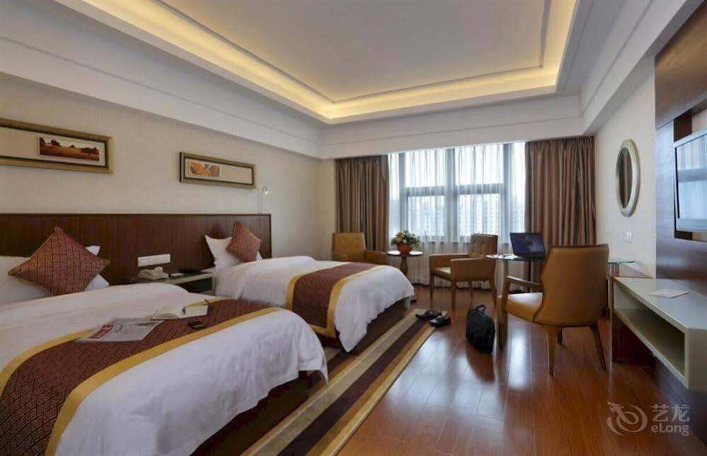 Цюнхай: Wenhua Herton Hotel