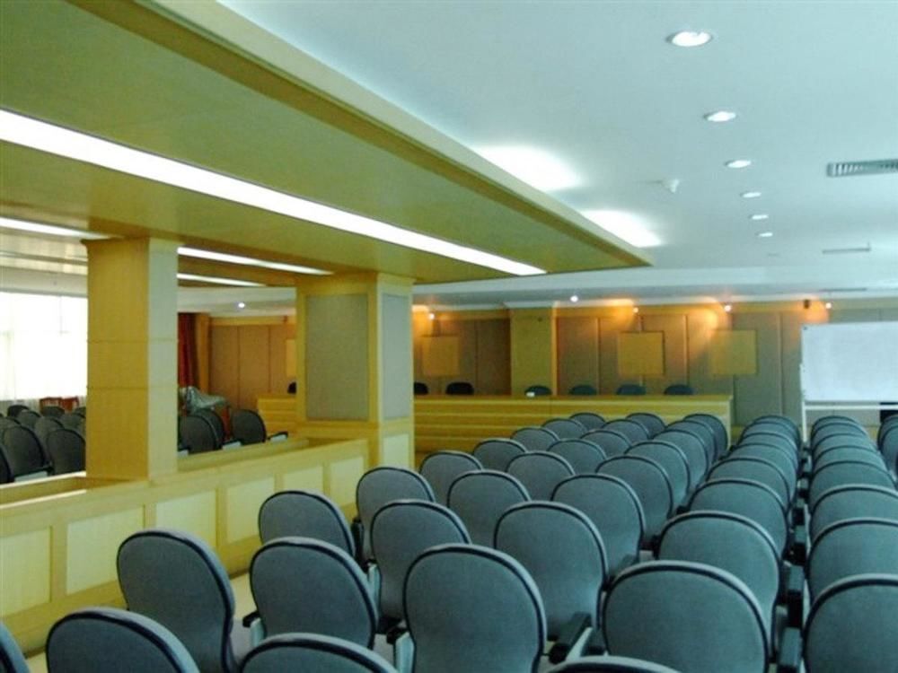 Куньмин: Kunming Jinggu Hotel
