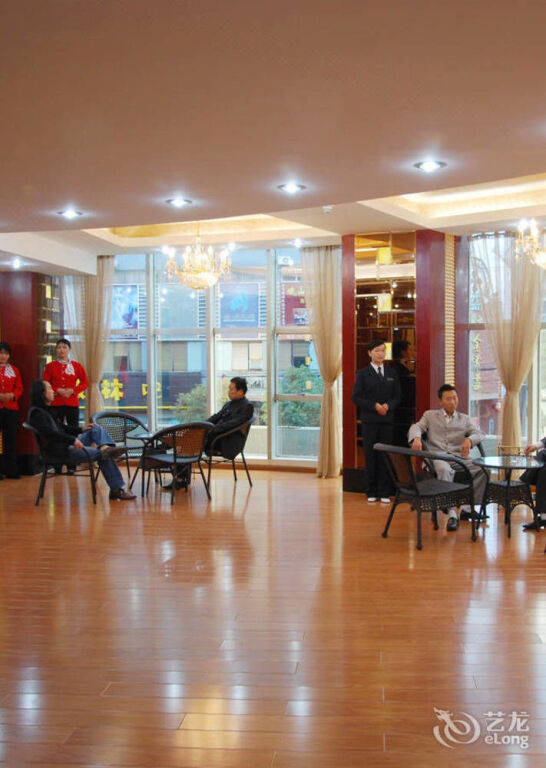 Куньмин: Kunming Jinggu Hotel