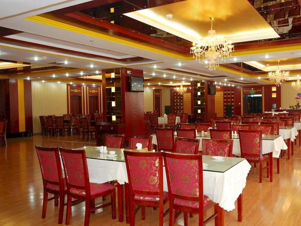 Куньмин: Kunming Jinggu Hotel