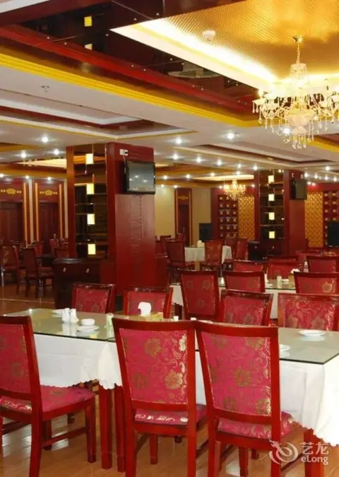 Куньмин: Kunming Jinggu Hotel
