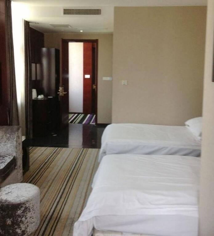 Чанчжоу: Changzhou Xisite Business Hotel