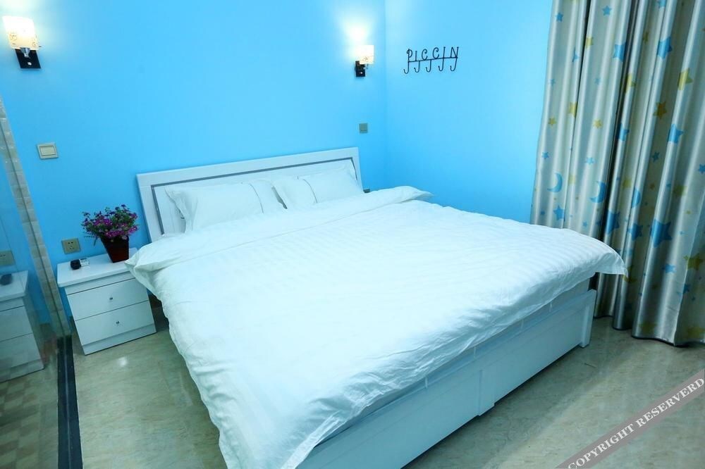 Сямынь: Xiamen Haixi Haibian Holiday Inn