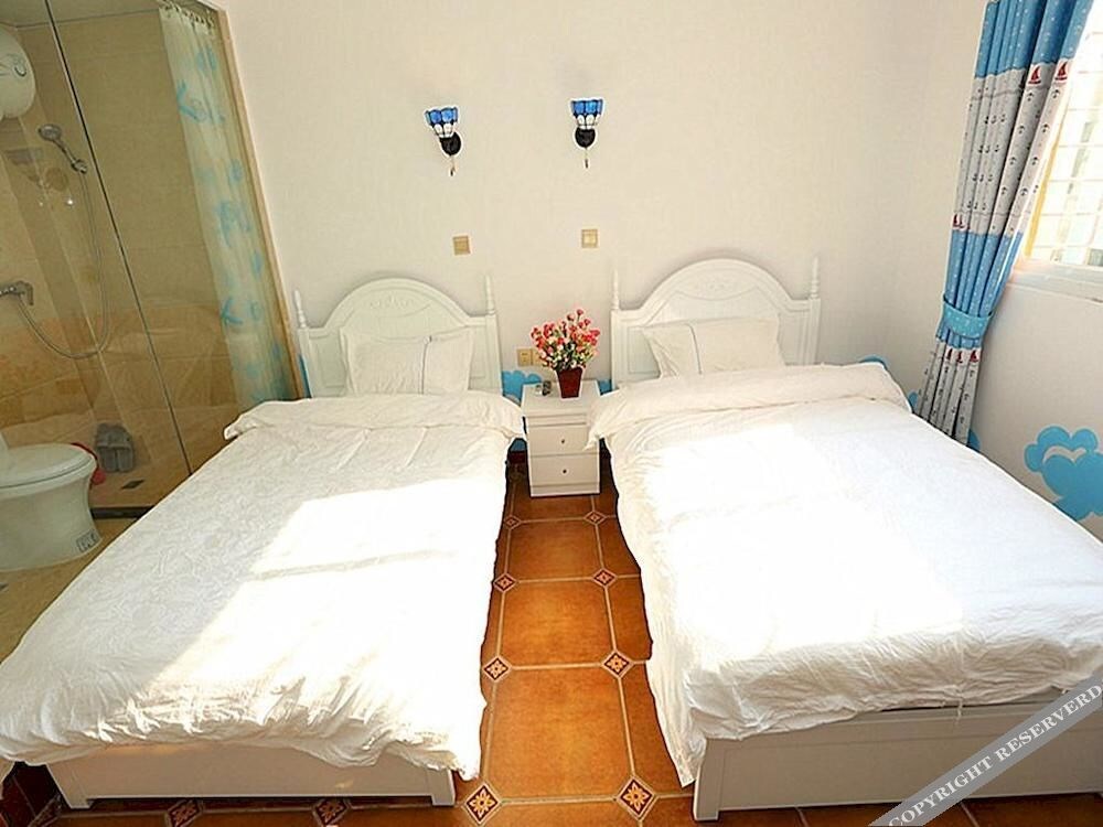 Сямынь: Xiamen Haixi Haibian Holiday Inn