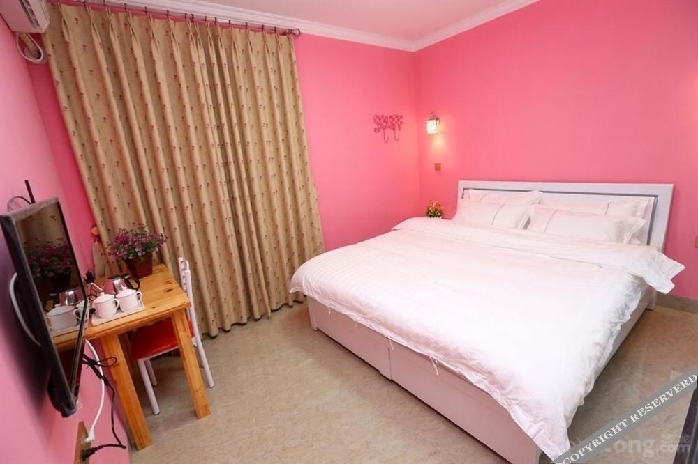 Сямынь: Xiamen Haixi Haibian Holiday Inn