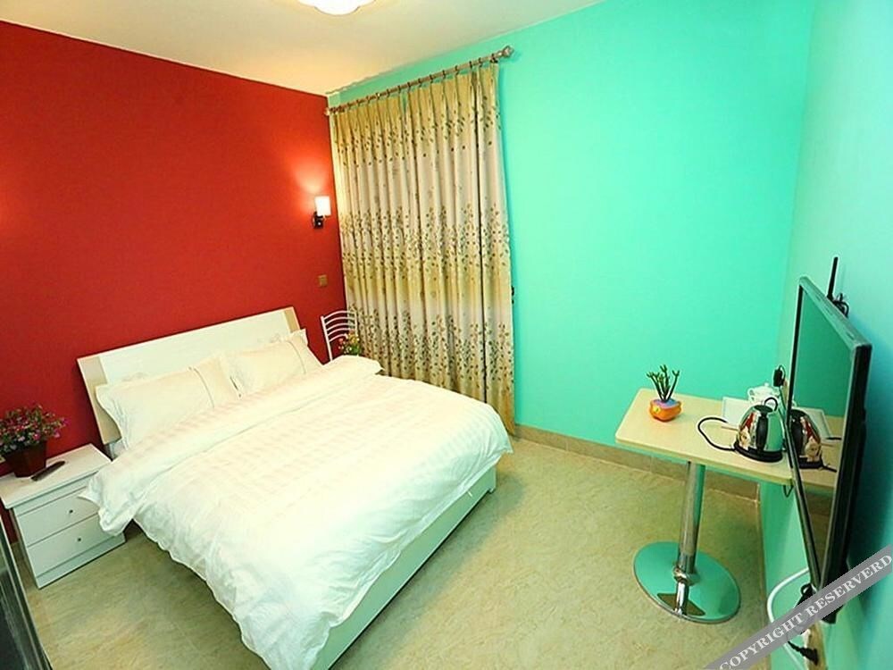 Сямынь: Xiamen Haixi Haibian Holiday Inn