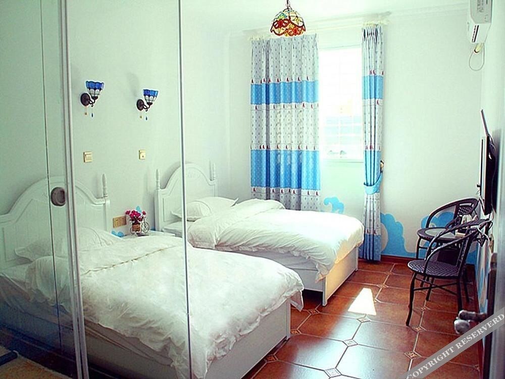 Сямынь: Xiamen Haixi Haibian Holiday Inn