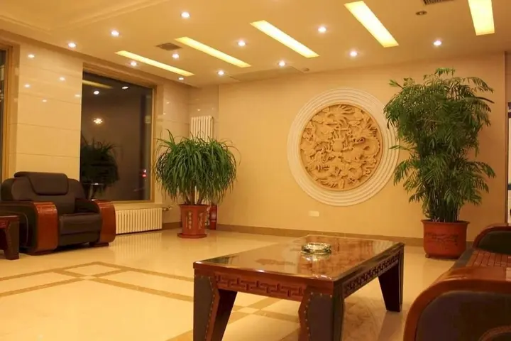 Харбин: Dongfang Hotel