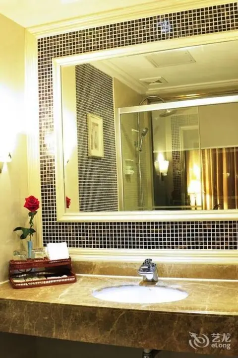 Хойчжоу: River Scene Palace Hotel