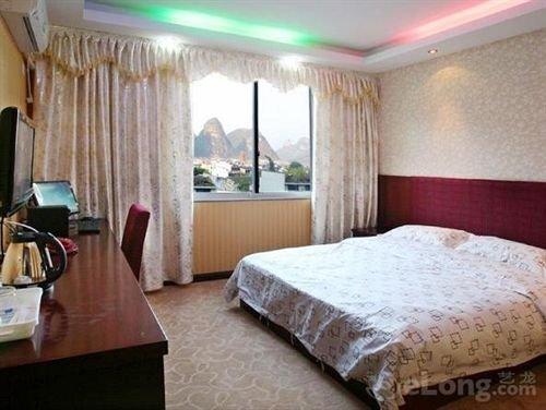 Яншо: Yangshuo Hao Ting Business Hotel