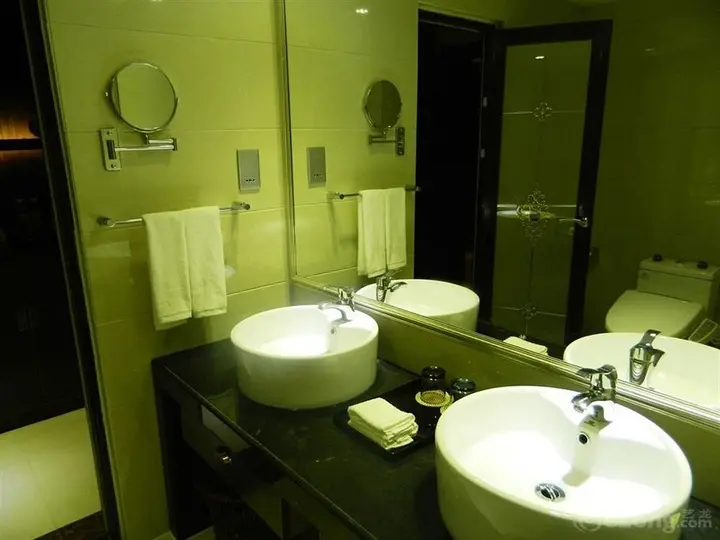 Цзинань: PUSHOW Hotel