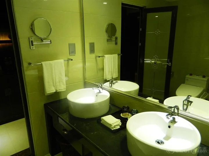 Цзинань: PUSHOW Hotel