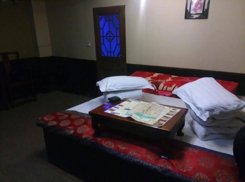 Цзиньчжун: Pingyao Houtaixin Hostel