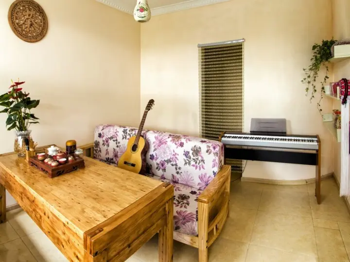 Дали: Wuli Wuruo Xingyue Holiday Inn