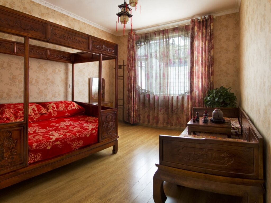Дали: Wuli Wuruo Xingyue Holiday Inn
