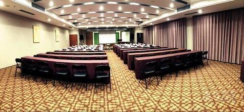 Наньнин: Nanning Proficient Hotel -jinhu Branch