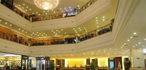 Цзинхун: Sightseeing Xishuangbanna Hotel