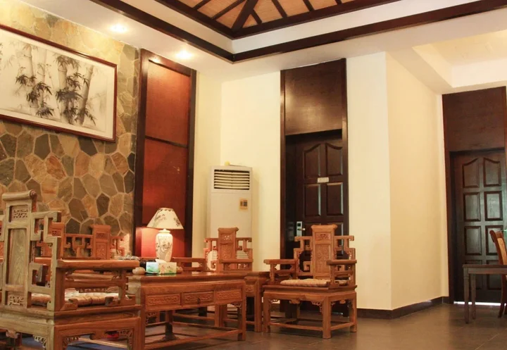 Цзиньюань: Guangdong 1st Hill Hotsrping Resort