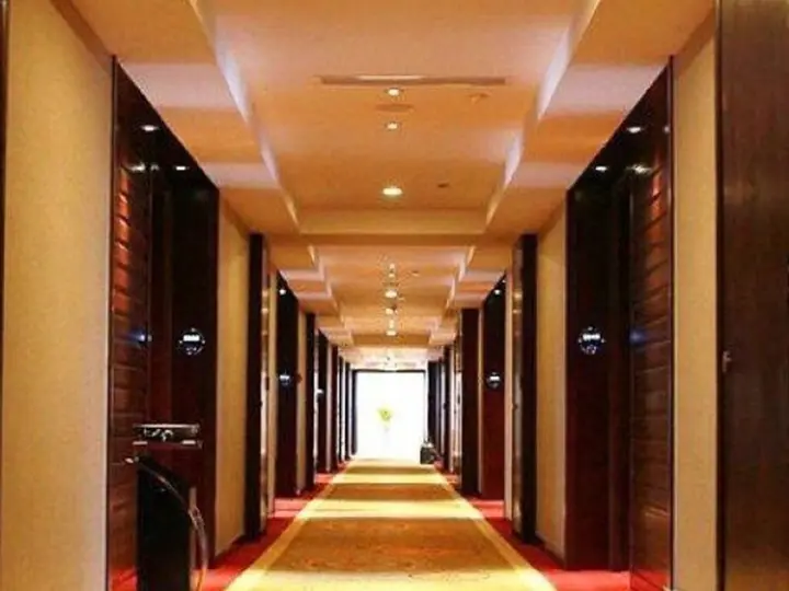 Лючжоу: Liuzhou Sanjiangxian Dongxiangguo Hotel